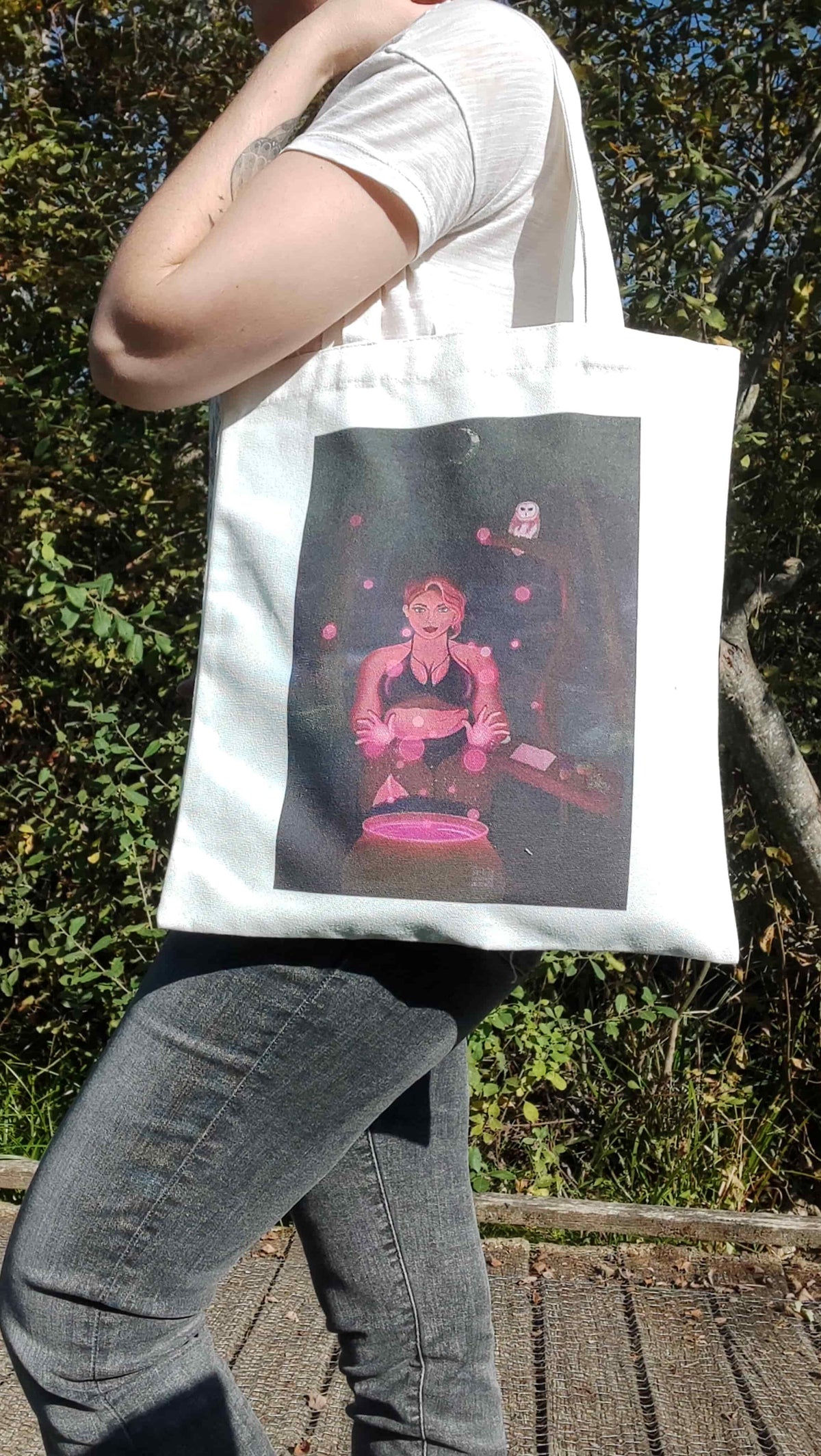 totebag Stella porté, vue de face